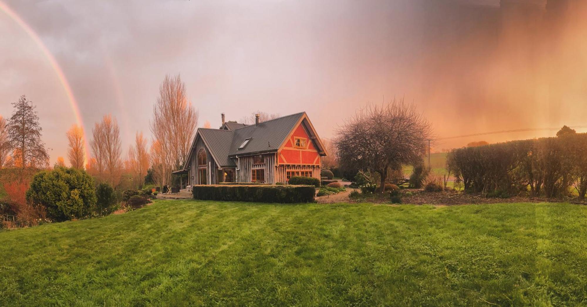 Walton Streamside Country Manor B&B 외부 사진